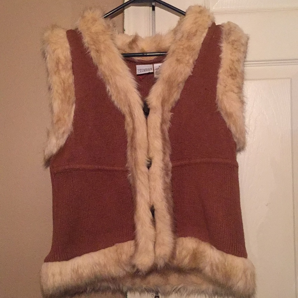 NWT ladies Fur Vest